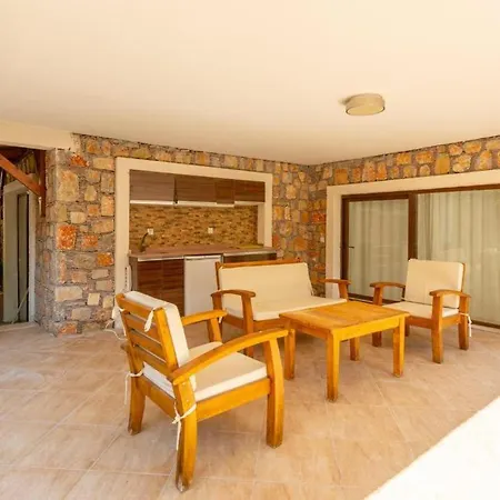 Deniz Ve Doğa Manzaralı 4+2 Dilara * Göcek